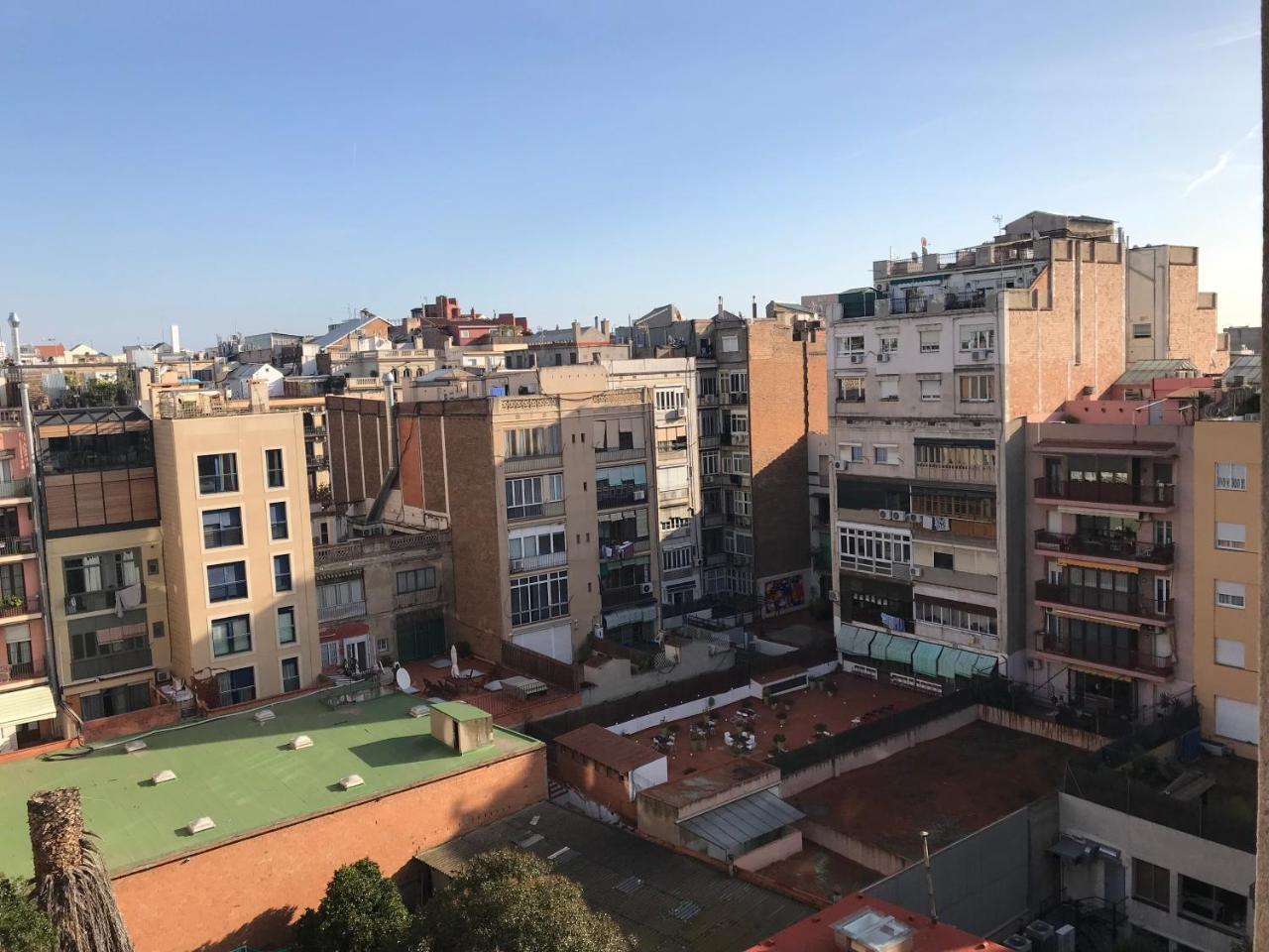 Fisa Rentals Aribau Barcelona Eksteriør billede